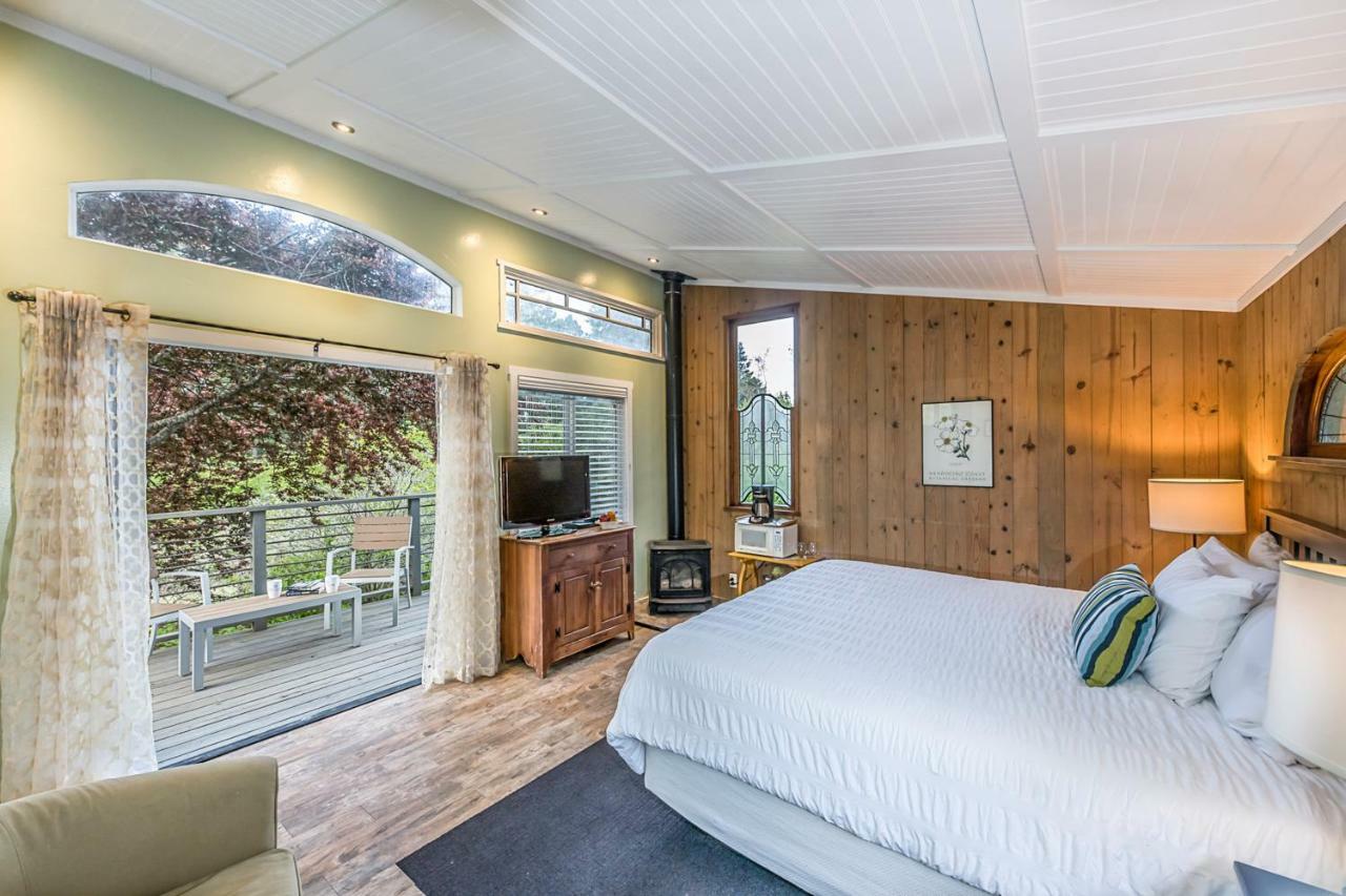 Inn At Schoolhouse Creek Little River 外观 照片